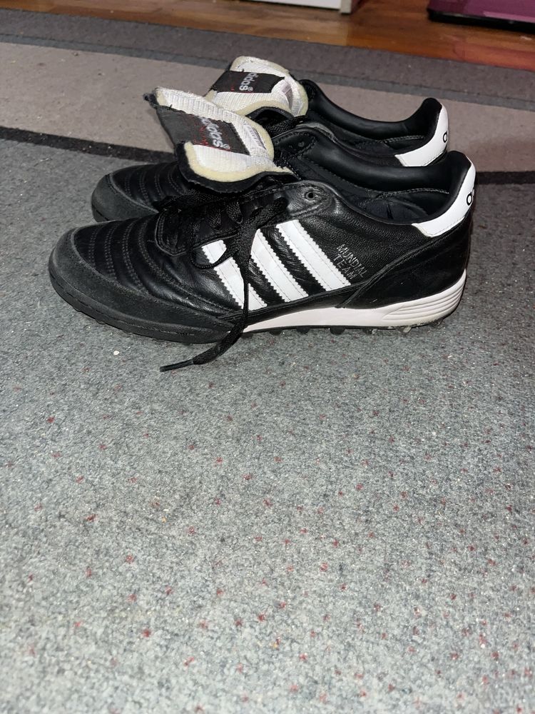 Adidas Mundial Team, стоножки 37 1/3