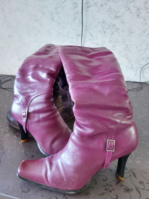 Продам женские зимние сапоги