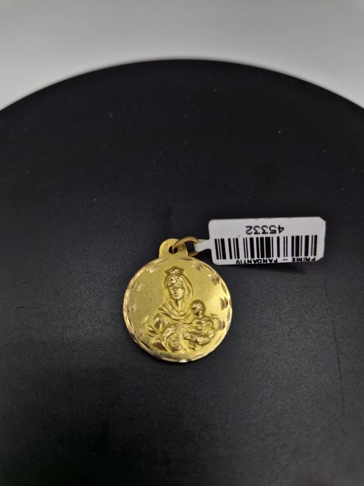 Pandantiv Aur 18k Greutate 2.47gr #45332