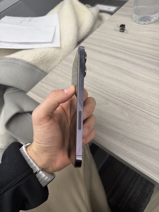 Iphone 14 pro max esim