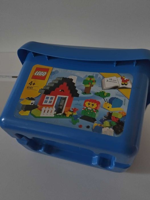 Кутия от конструктор LEGO, празна, цвят син