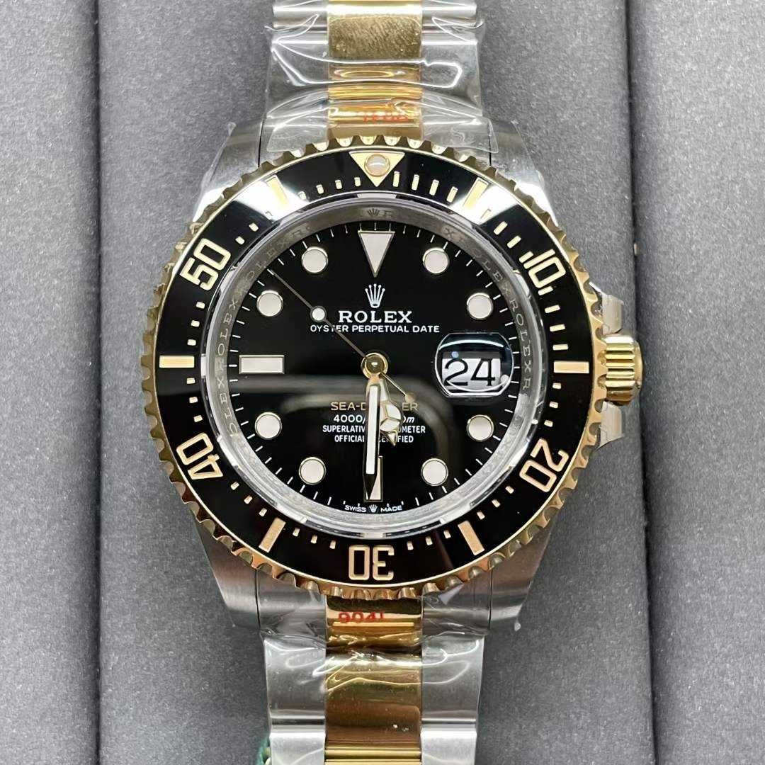 Часовници Rolex Submariner двуцветен