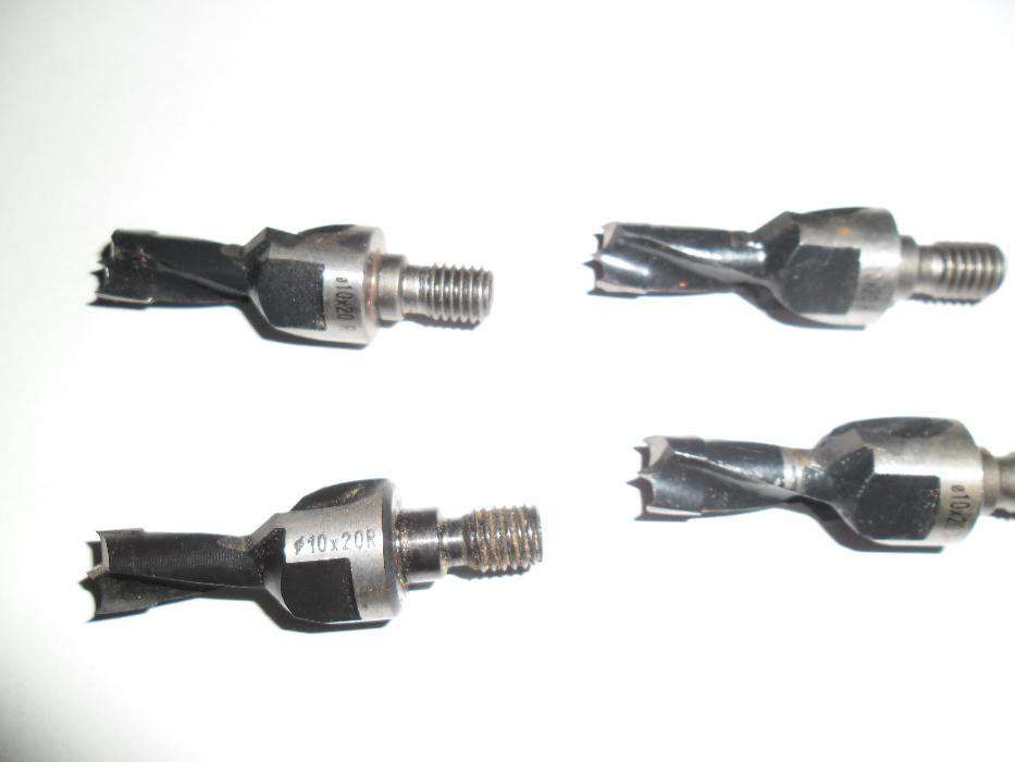 Burghie cu coada filetata