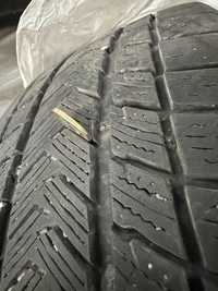 Продавам 3 броя зимни гуми 225/45R19