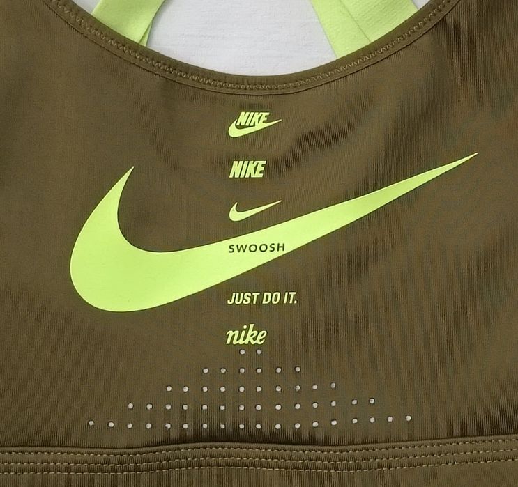 Nike DRI-FIT Swoosh Bra оригинално бюстие XS Найк спорт фитнес