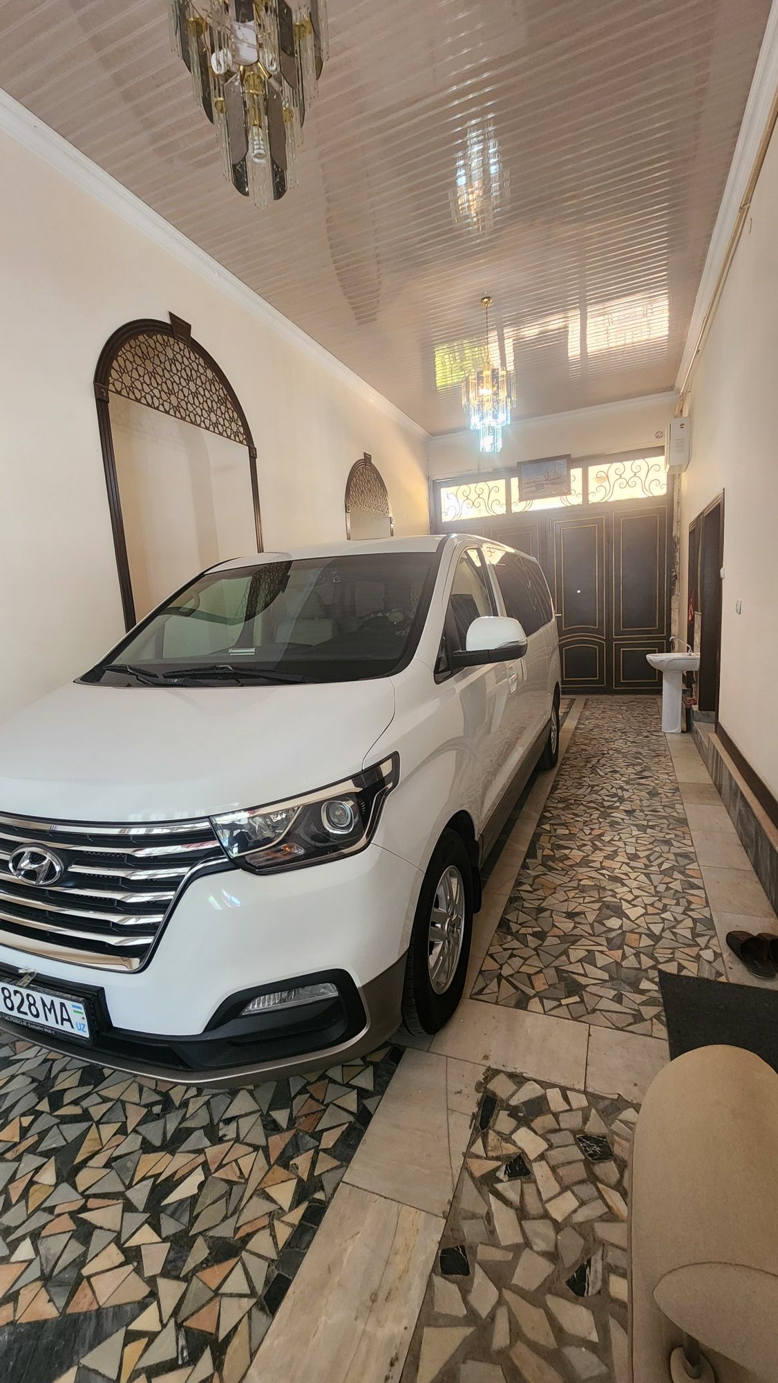 Hyundai Starex H1 Sotiladi! 2019