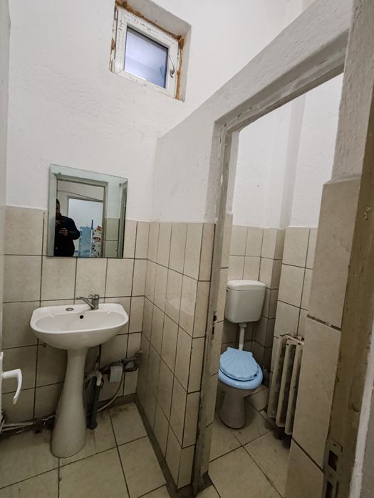 Inchiriez Spatiu Comercial / 48 mp / Zona Piata