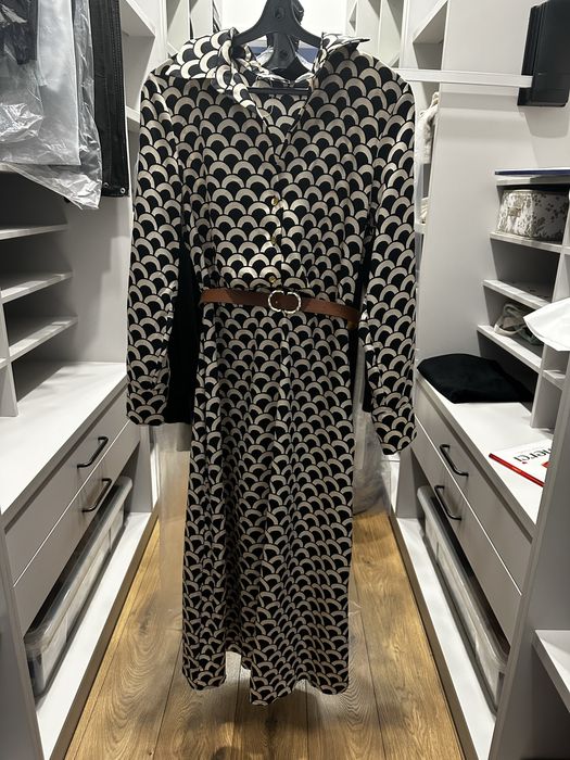 Продам платье как новое