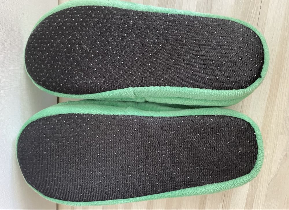 Детски пантофи, пантофи slip-on и кроксове за момче