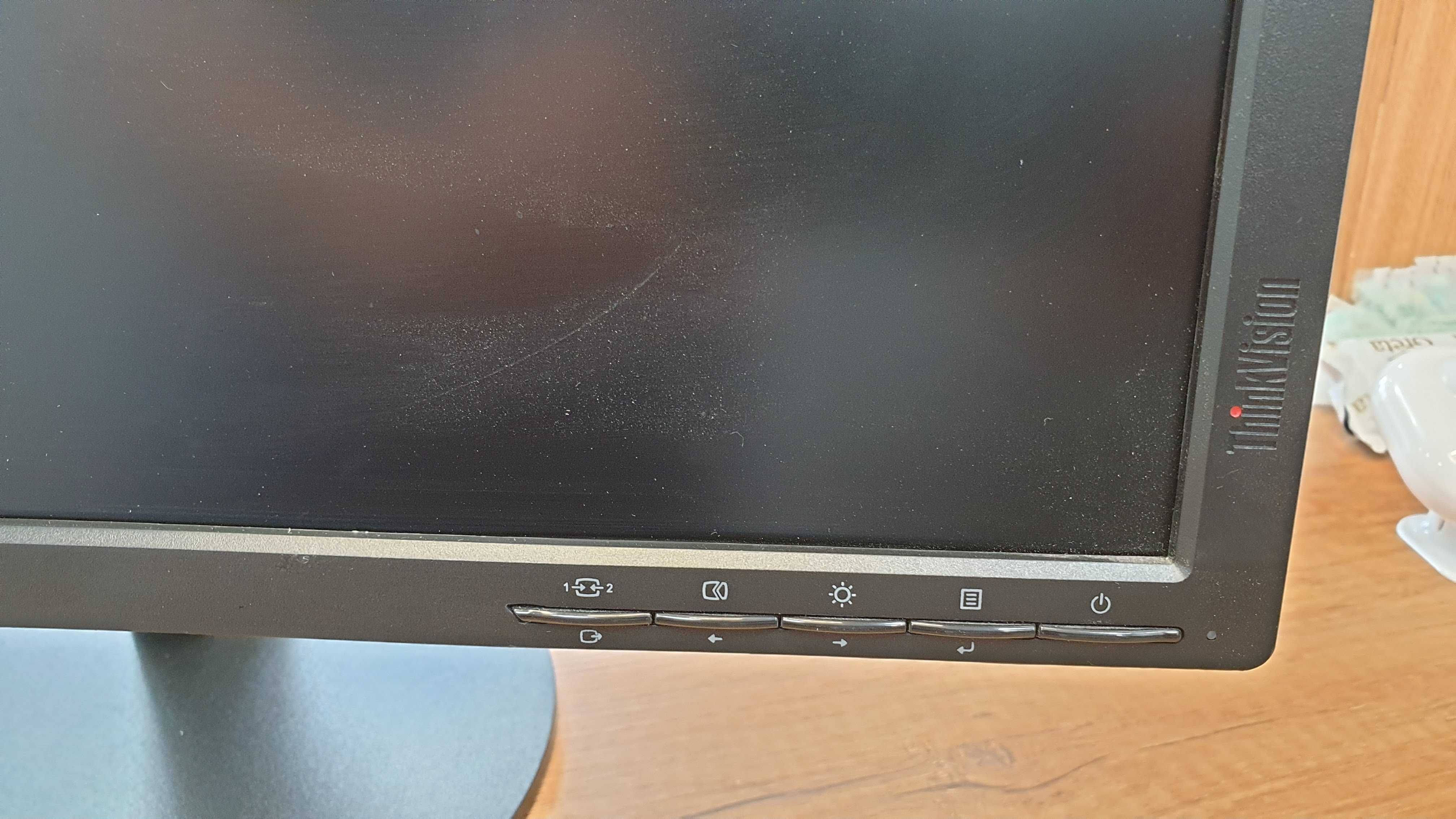 Монитор Lenovo 23 инча
