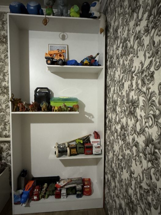 шкаф витрина. в наличии 4 штуки