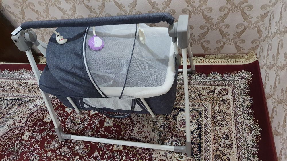Chaqaloqlar uchun elektron belanchak