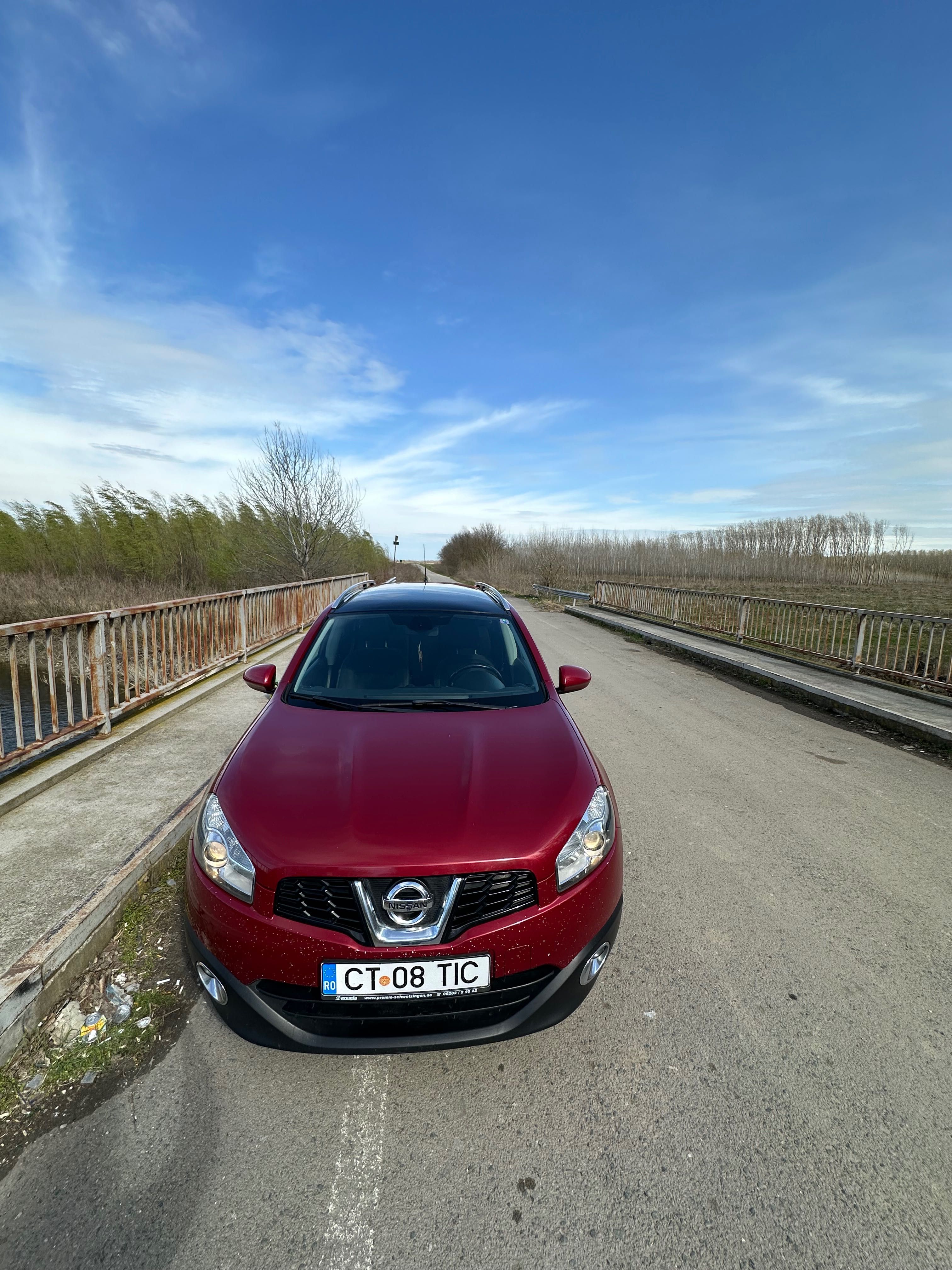 Nissan qashqai+2