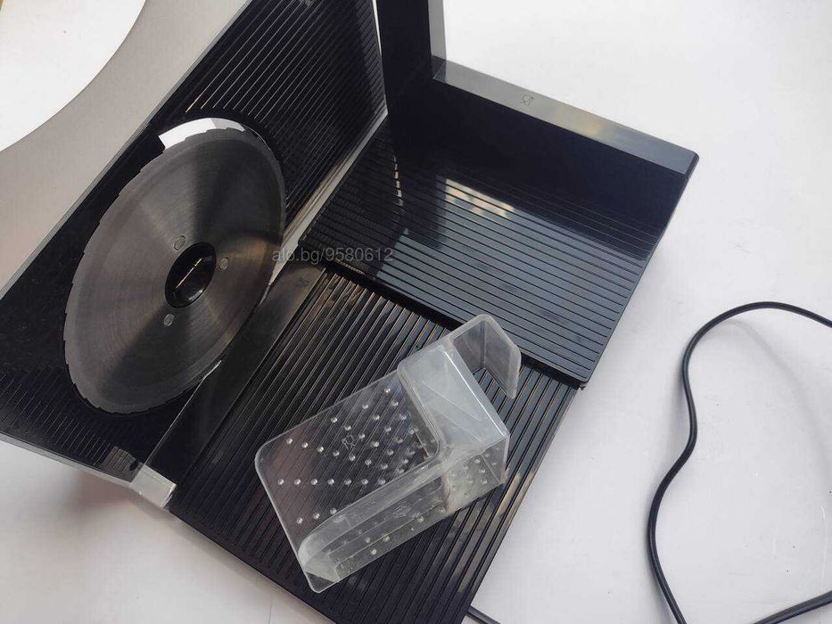 Машина за рязане на МЕКИ колбаси TKG AS 1004 SR PL немска марка