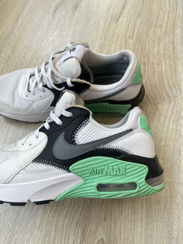 Nike air max дамски маратонки (38) номер