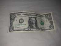 Vand un dollar anul 2006