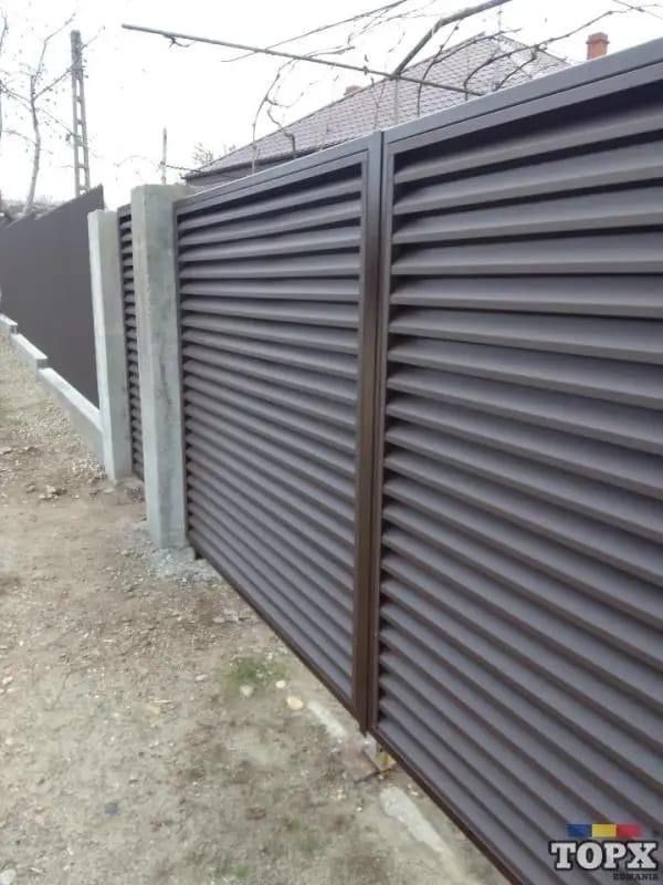 garduri si porti tip jaluzea fer forjat șipcă metalică plasă bordurată