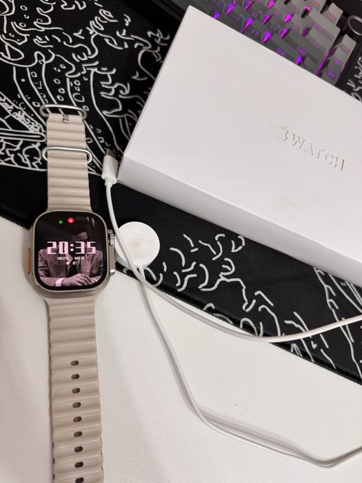 Apple Watch Ultra premium