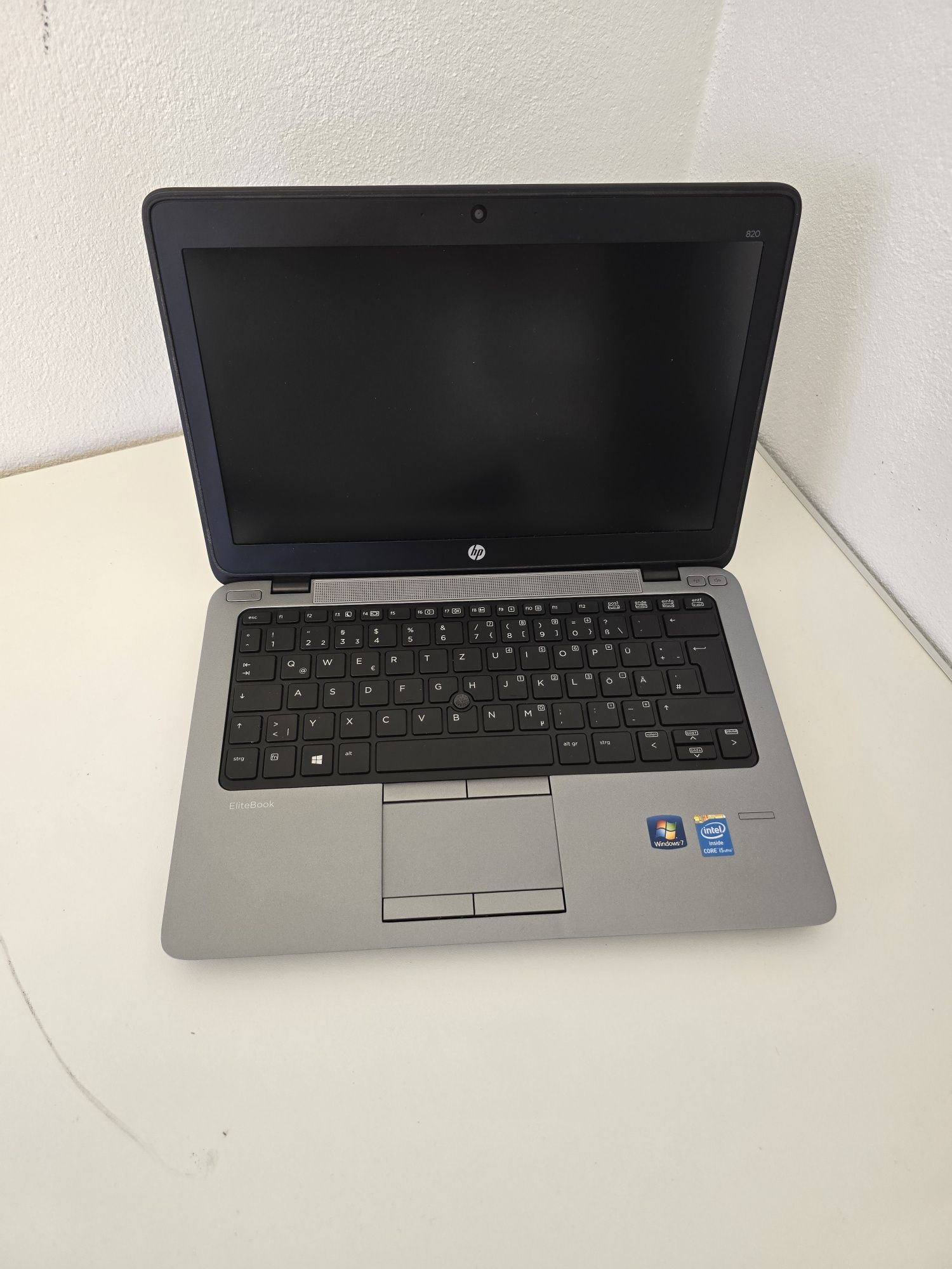 HP Elitebook 820 G1