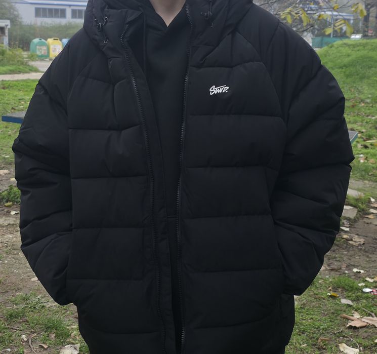 Зимно яке чисто ново