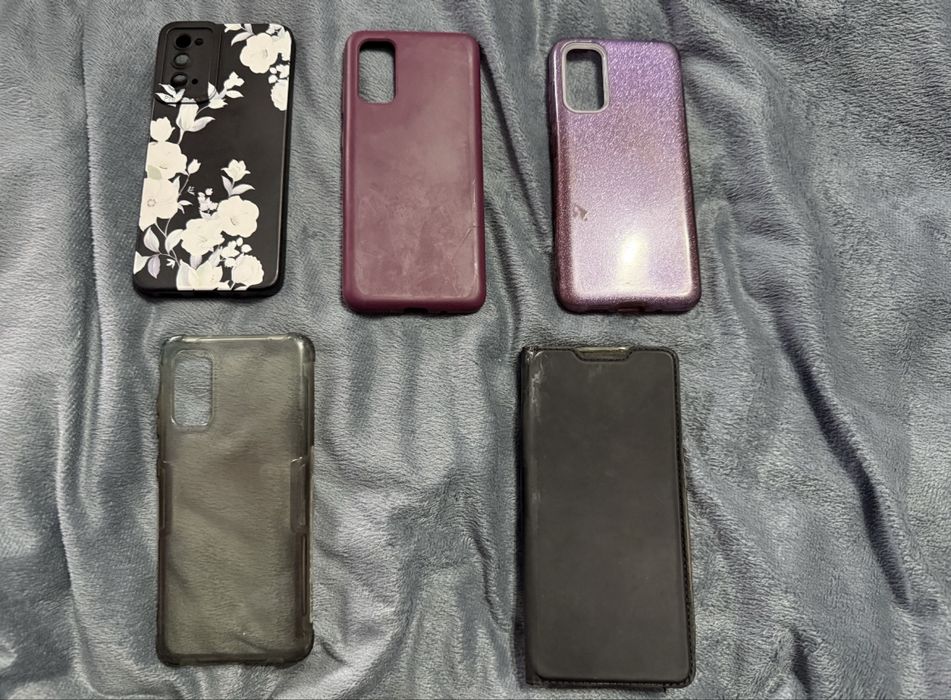 Vand huse si folii sticla Samsung Galaxy S3 S20 si huse tableta 7"