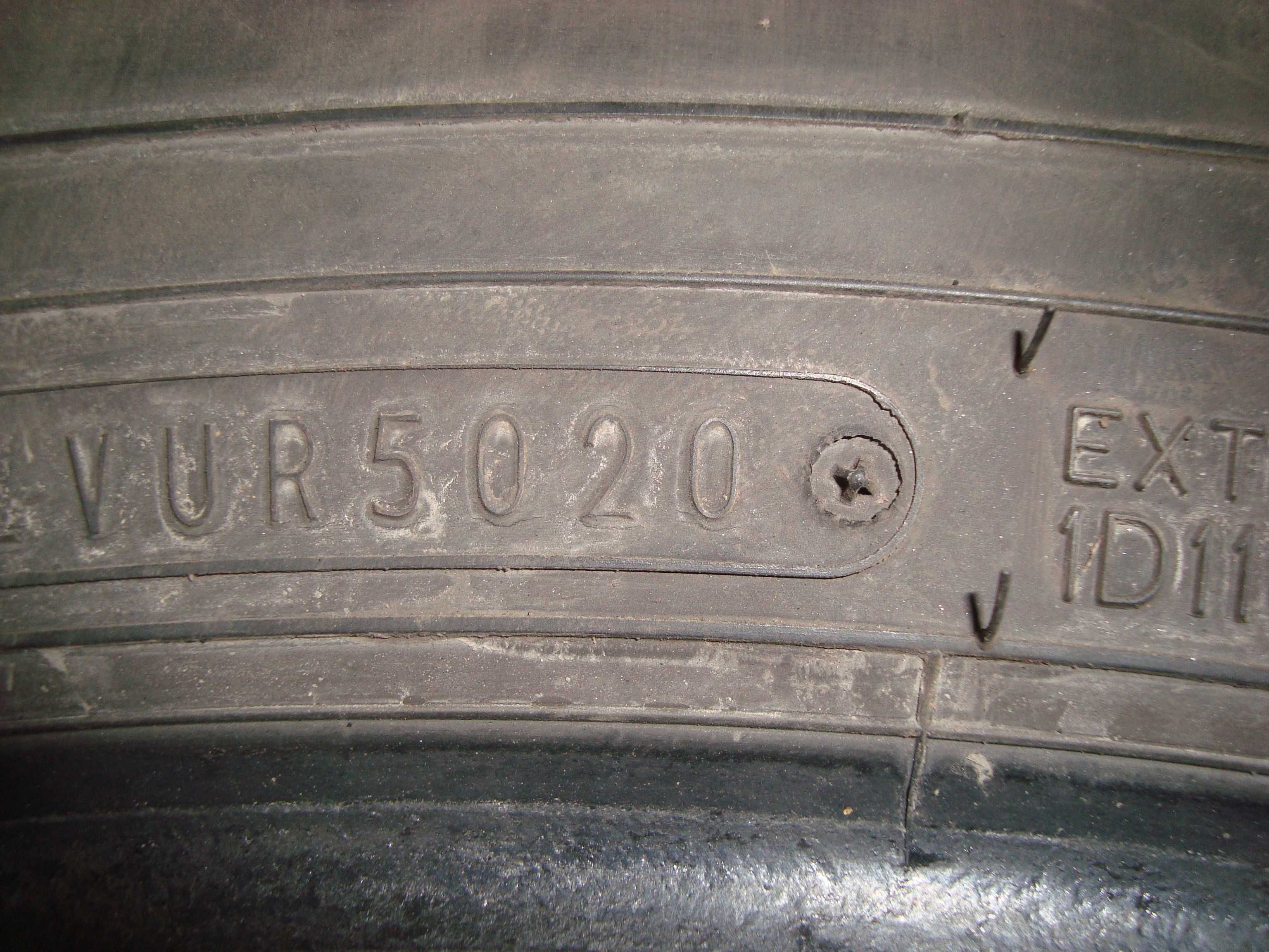 Летни гуми 255/55R18