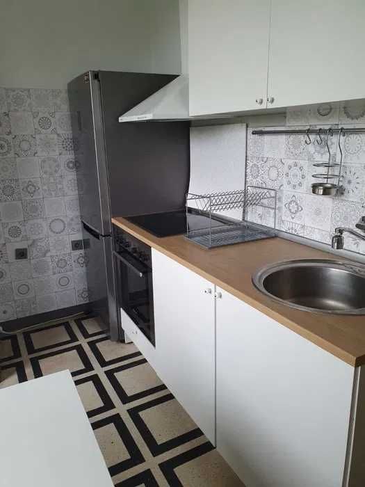 Дава се под наем Двустаен апартамент в София, Оборище - 70 кв.м за 750 € - Снимка #2