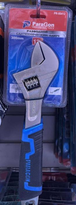 Разводной сантехнический ключ / Ключ разводной / Разводной ключ