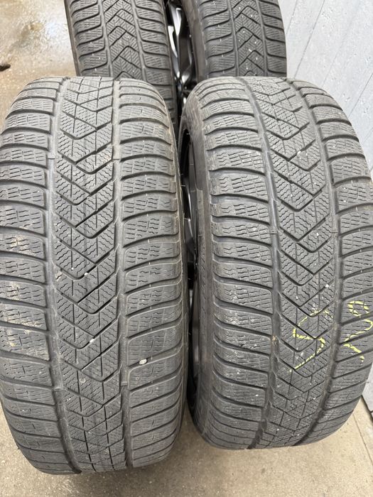 Anvelope Pirelli Sottozero 3 245/50/19 Run Flat M+S