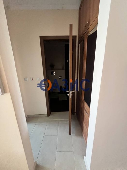 Продава се Двустаен апартамент в к.к. Слънчев бряг - 71 кв.м за 1015 €/кв.м - Снимка #7