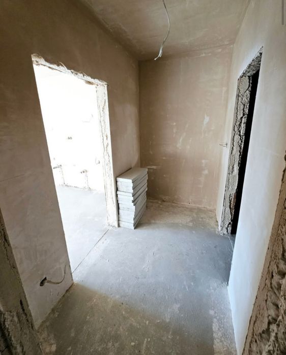 Продава се Едностаен апартамент в София, Надежда 2 - 38 кв.м за 2158 €/кв.м - Снимка #1