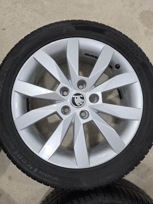 Jante Skoda Octavia 3 Golf 7 8 Caddy Touran 6Jx17 ET43 5x112