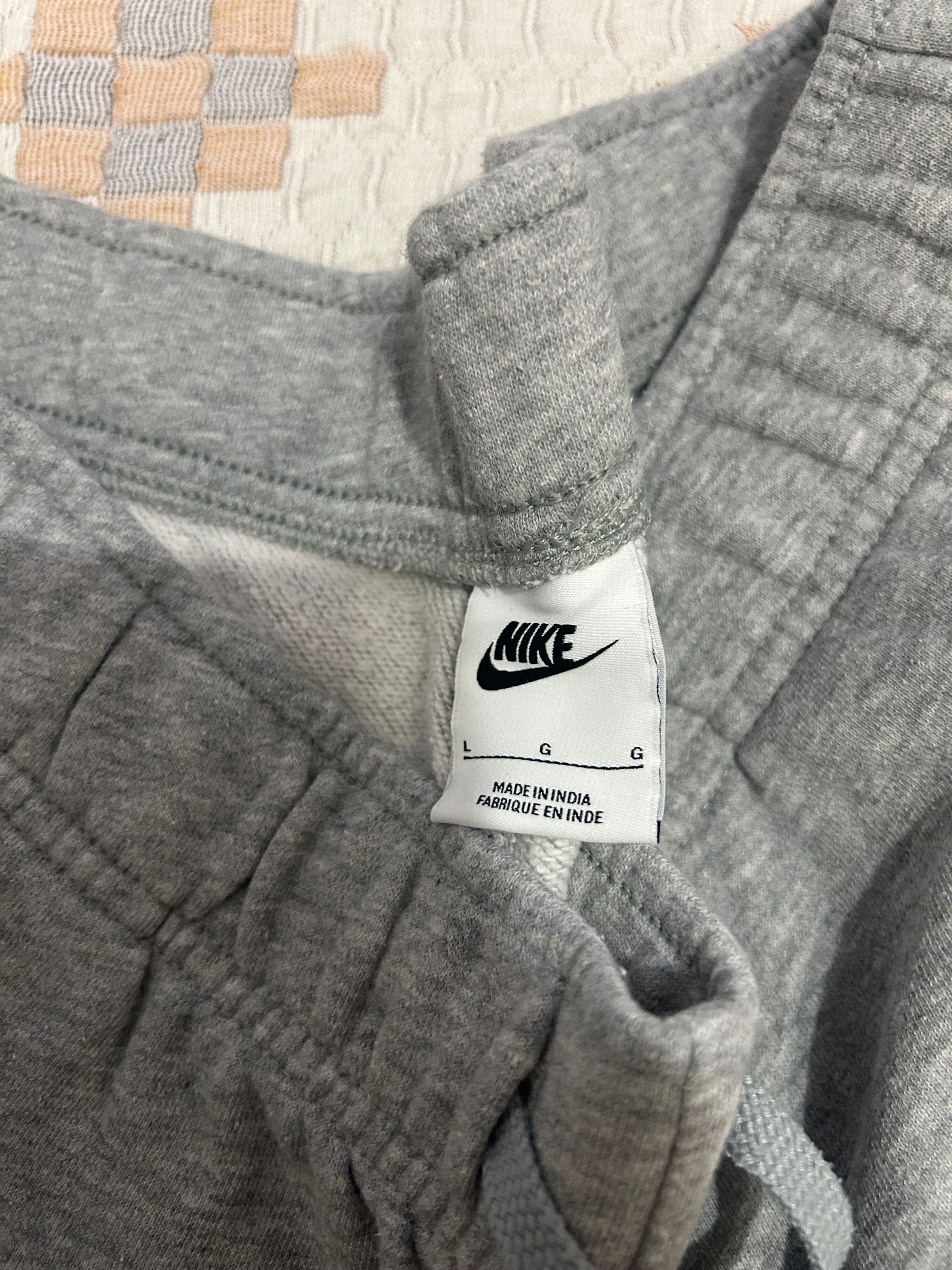 Панталон Nike,Сив
