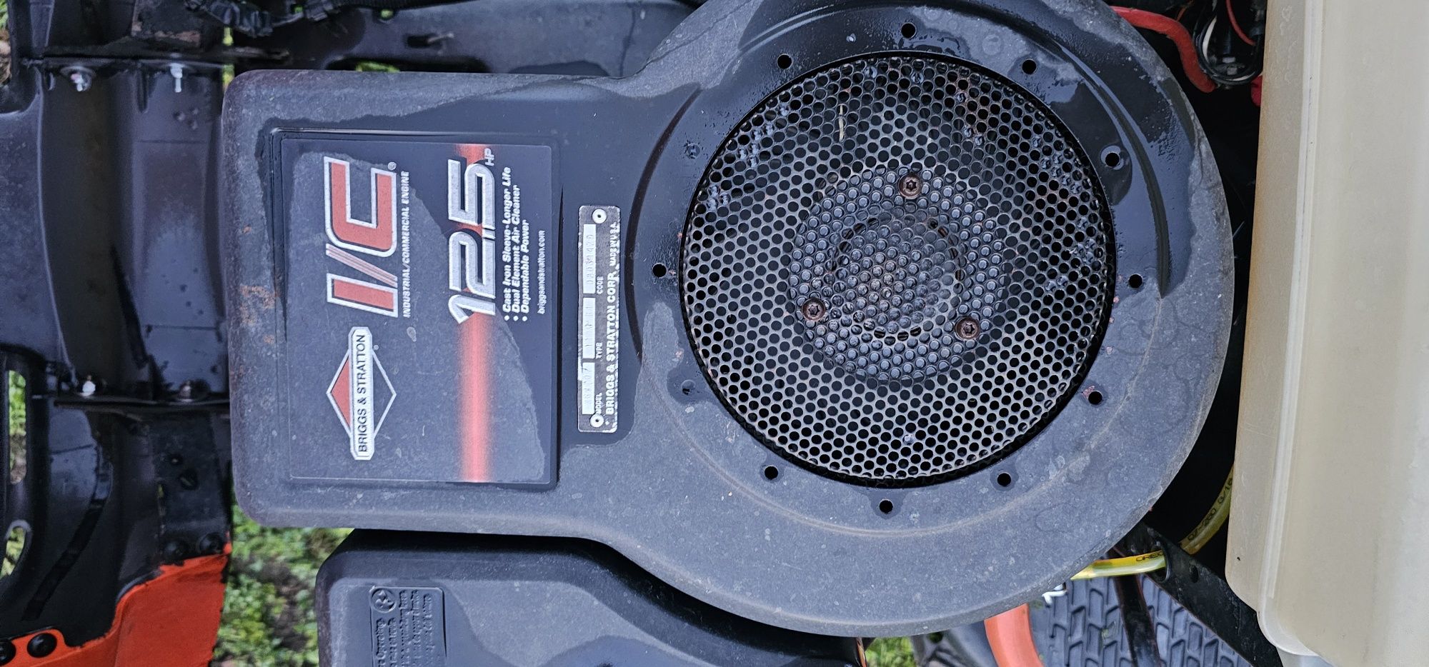 Тракторна косачка Хускварна  Lt 125