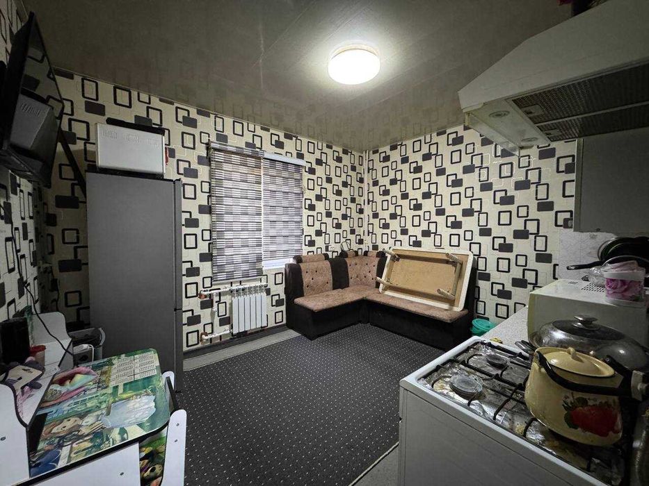 Продаётся 2х комнатная квартира с развитой инфраструктурой