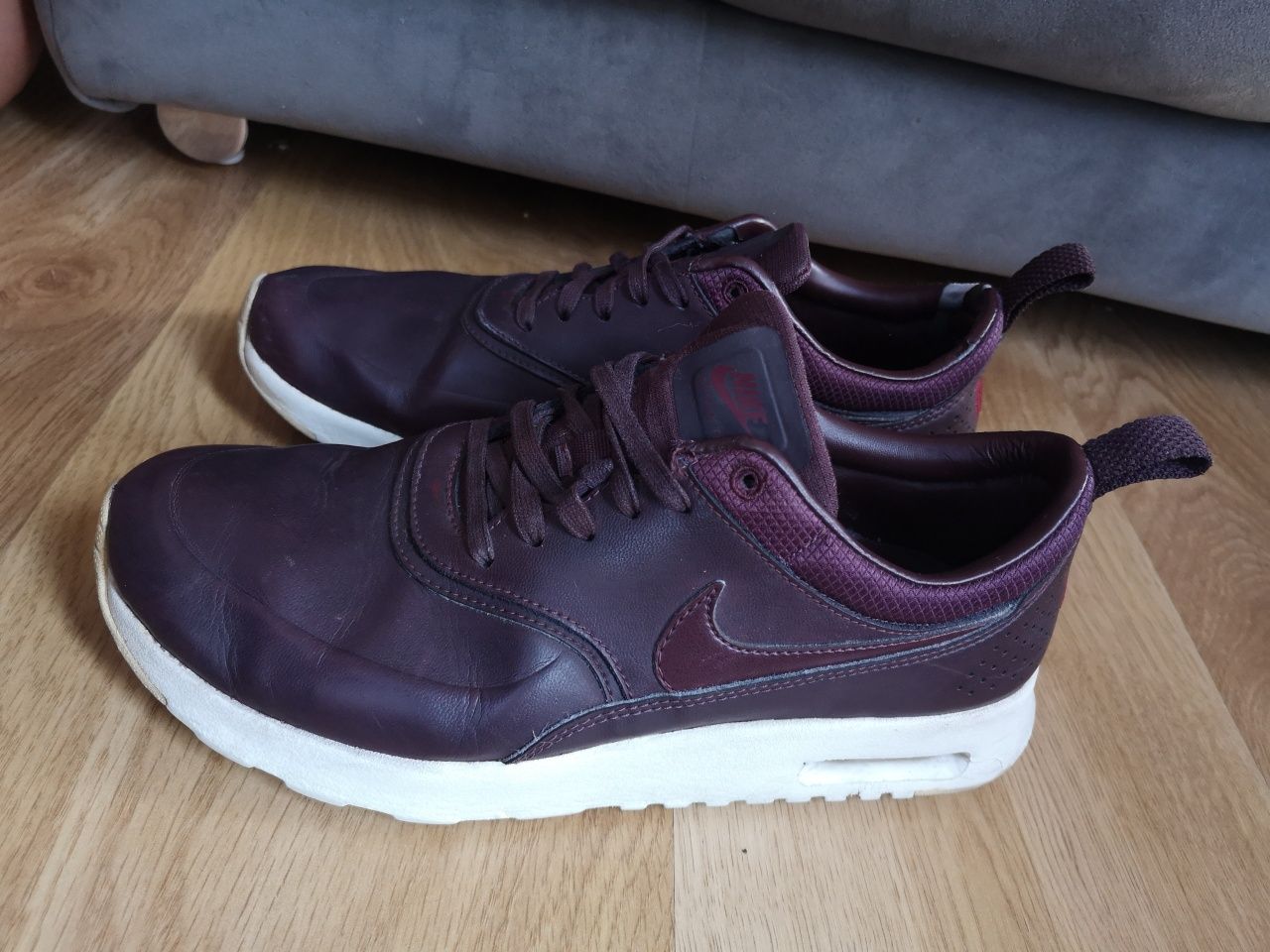 Дамски кожени маратонки Nike Air Max Thea 38 размер