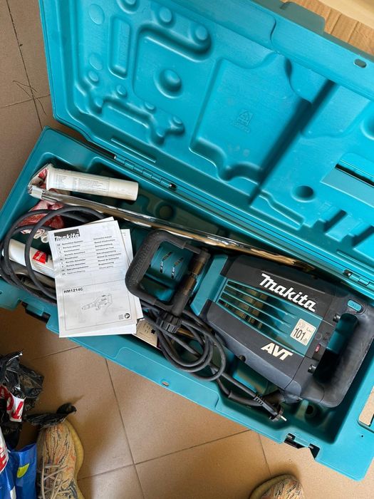 Demolator Makita HM1214C