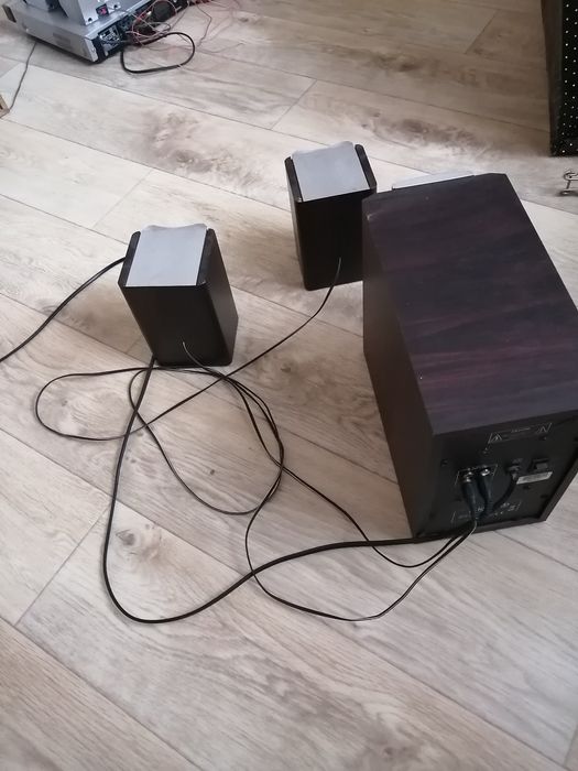 Продается колонки усилители звука