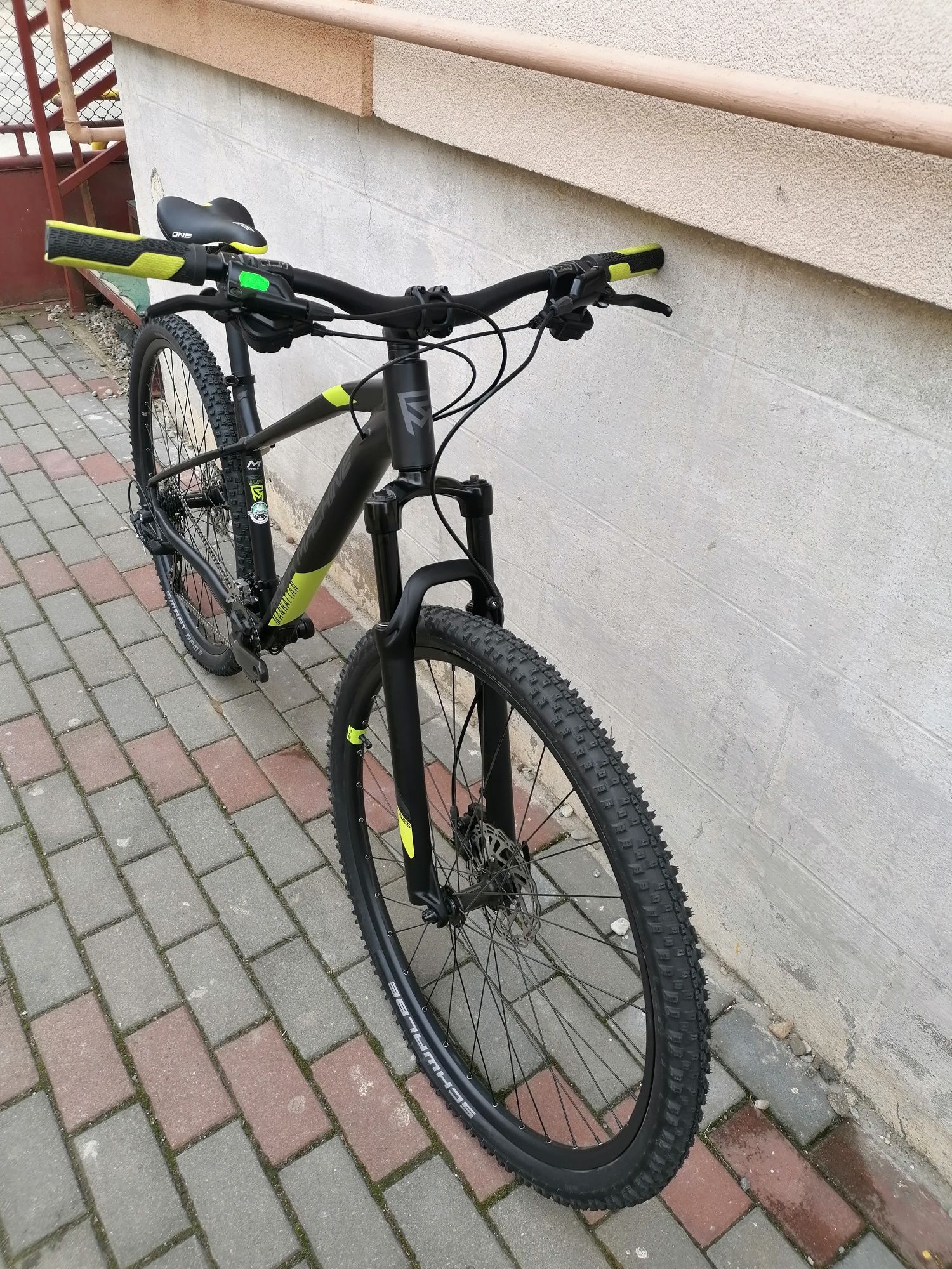 Bicicleta MTB Rock Machine Manhattan 40-29 NOU