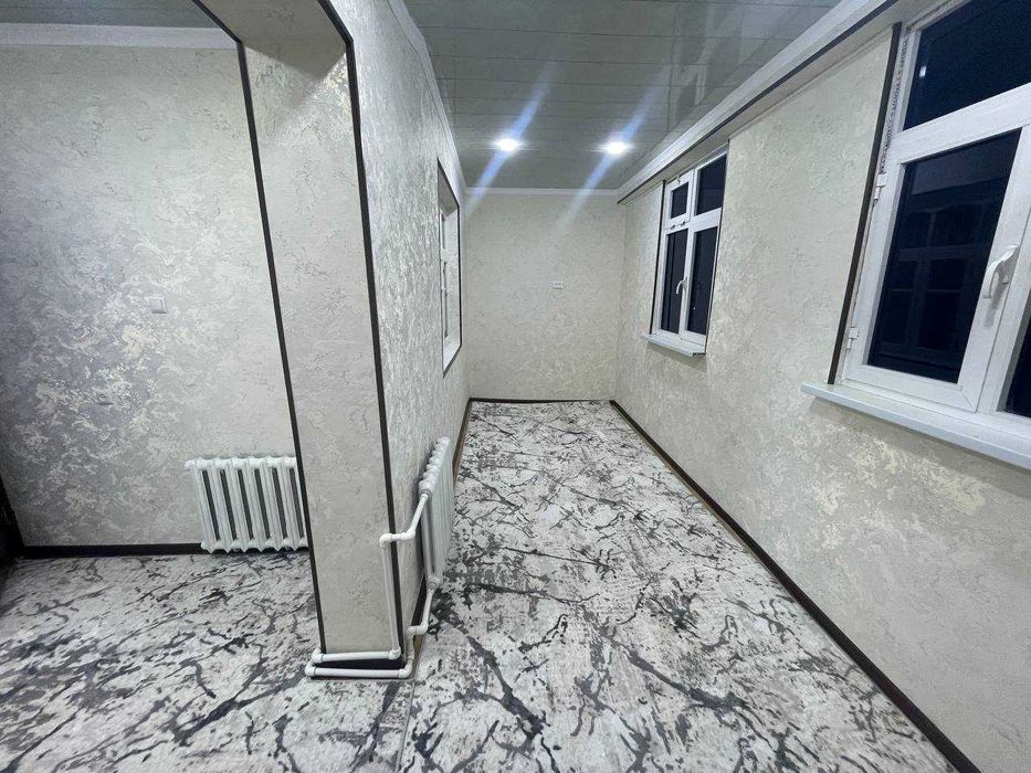 Продаётся 3х комн квартира на 3 этаже Ор-р  6 микрорайон Лавита