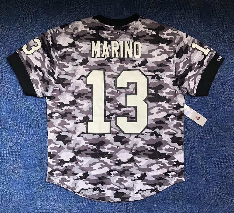 Mitchell & Ness NFL Miami Dolphins #13 Dan Marino Camo Jersey - L