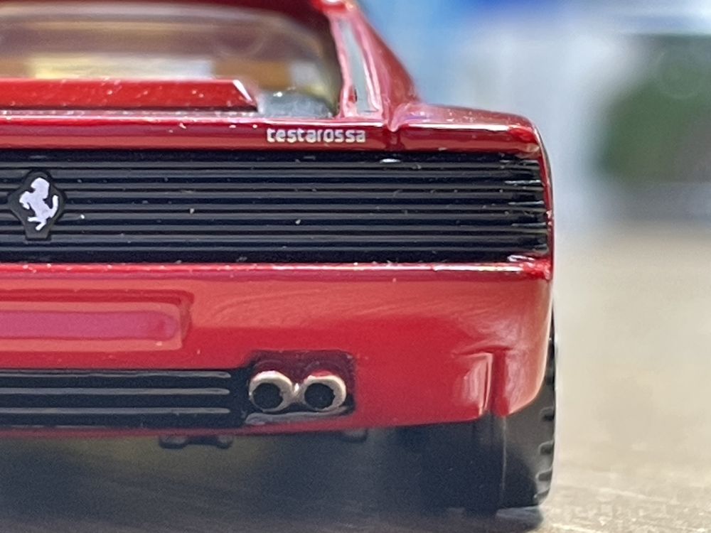 Ferrari Testarossa(type f-110) - модель 1:64