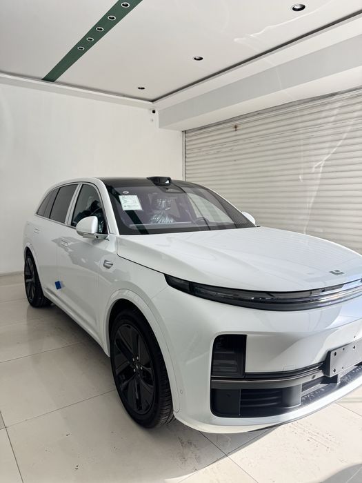 Li 7 Ultra 2025 do restaling 3 yil garantiya