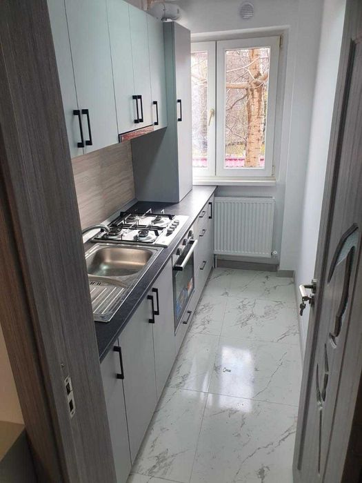 Inchiriez apartament 2 camere