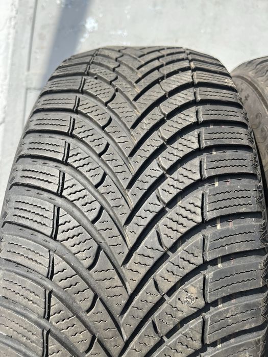 2 бр. зимни гуми 225/55/17 Semperit DOT 2122 5,5 mm