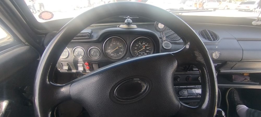 Vaz 2106 oq rangli