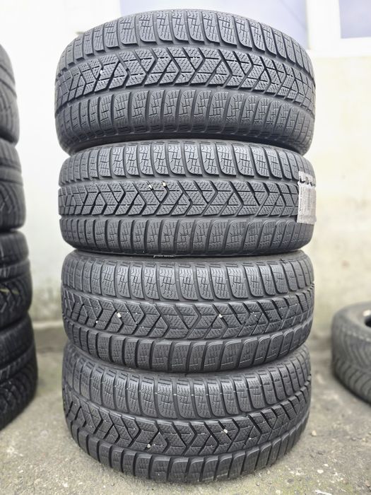 4x 215/55/17 M+S PIRELLI 2018 Stare impecabila