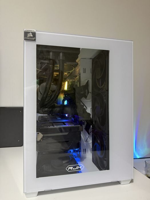 PC Gaming /Workstation Ryzen 9 9950x RTX 4080 Super