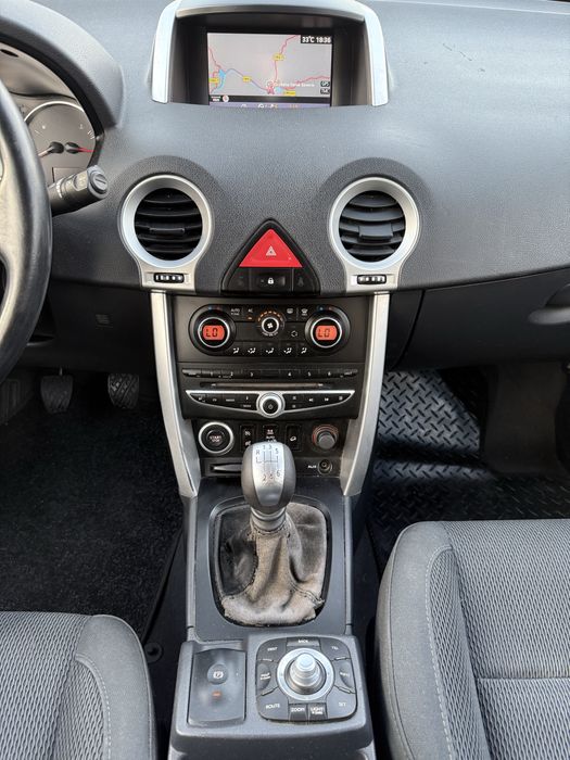 De Vânzare Renault Koleos 4x4 / 4x2 150 cp - BOSE An 2008