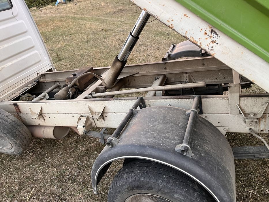 Vand renault mascott sau schimb